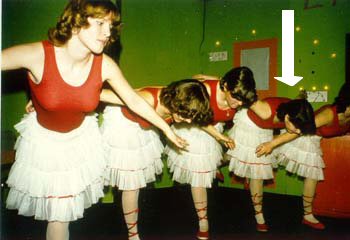 005 Dansar i Petalax Revyn